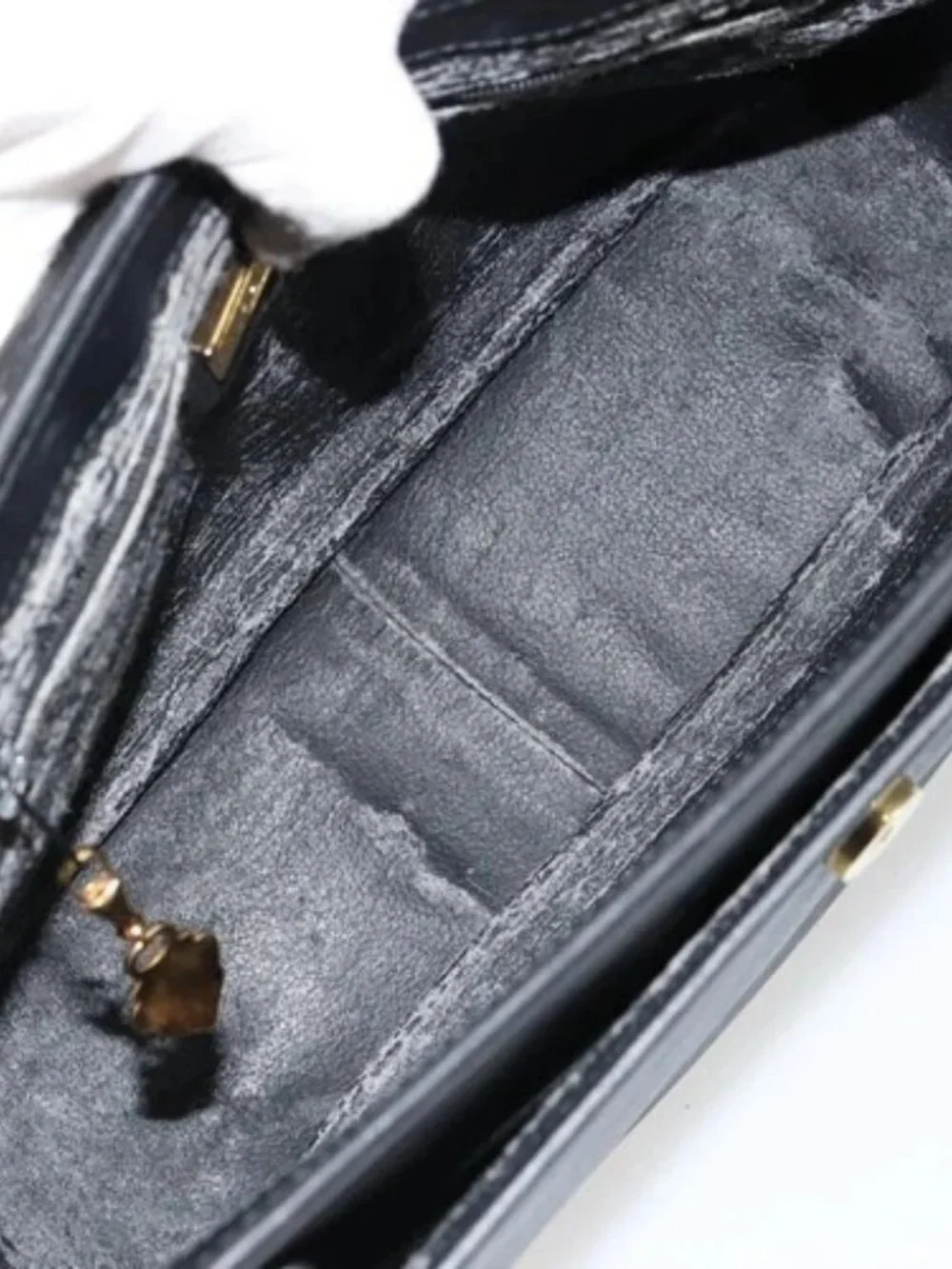 GUCCI Micro GG Supreme Shoulder Bag PVC Black Gold 001 256 1044 Auth 180209
